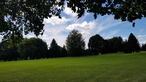 Country Club «LeRoy Country Club», reviews and photos, 7759 E Main Rd, Le Roy, NY 14482, USA