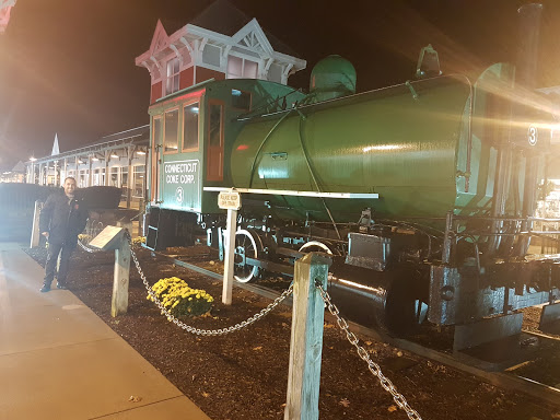 Outlet Mall «Tanger Outlet Westbrook», reviews and photos, 314 Flat Rock Pl, Westbrook, CT 06498, USA