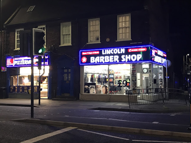 Comments and reviews of Lincoln Barber shop