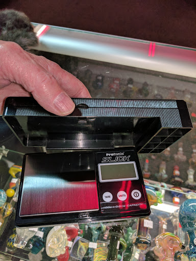 Vaporizer Store «Cloud 9 Smoke Shop», reviews and photos, 3421 Pearl St C, McHenry, IL 60050, USA