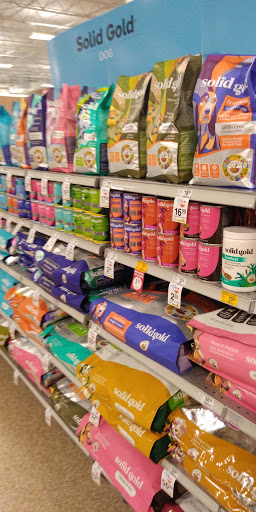 Pet Supply Store «PetSmart», reviews and photos, 1671 E Market St, Harrisonburg, VA 22801, USA