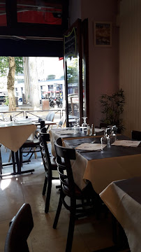 Atmosphère du Restaurant Pizza Di Napoli à Paris - n°14