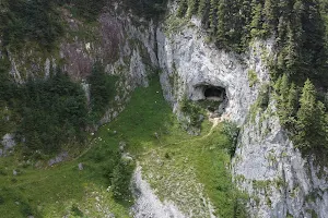 Cave Stone Rea image