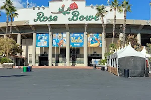 Rose Bowl Flea Market image