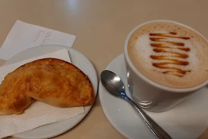 Café Caliente image