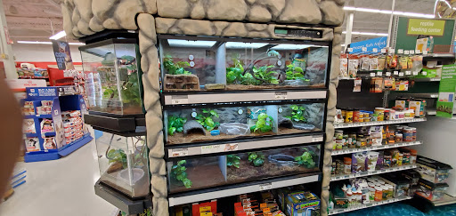 Pet Supply Store «Petco Animal Supplies», reviews and photos, 1243 N Peachtree Pkwy, Peachtree City, GA 30269, USA