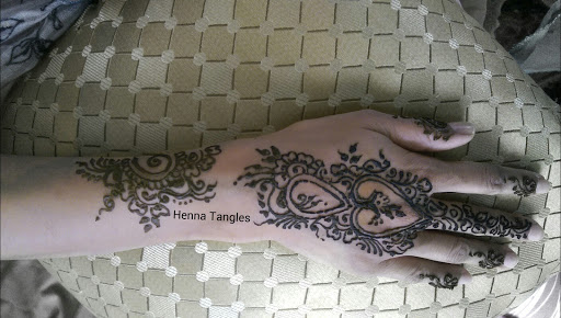 Henna Tangles