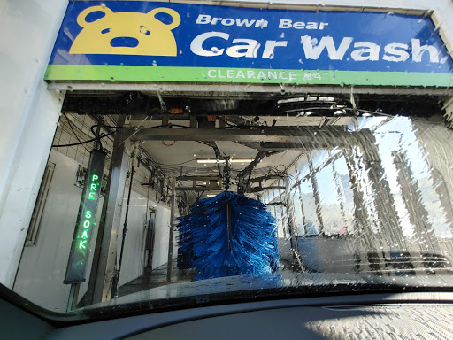 Car Wash «Brown Bear Car Wash», reviews and photos, 3724 Factoria Blvd SE, Bellevue, WA 98006, USA