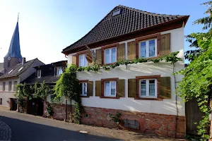 Gästehaus zum Dreher image