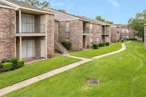 Afton Oaks Apartments image