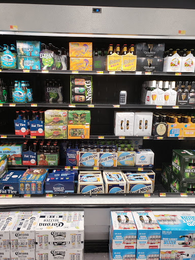 Supermarket «Walmart Neighborhood Market», reviews and photos, 941 Alamo Dr, Vacaville, CA 95687, USA