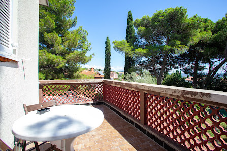 The Trumpet and Cloud Hostel Belokriška cesta 23, 6320 Portorož, Slovenia
