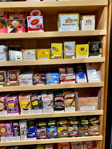 Tobacco Shop «Roupik Smoke Shop», reviews and photos, 725 S Glendale Ave, Glendale, CA 91205, USA