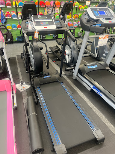 Sporting Goods Store «Play It Again Sports», reviews and photos, 4138 Outer Loop, Louisville, KY 40219, USA