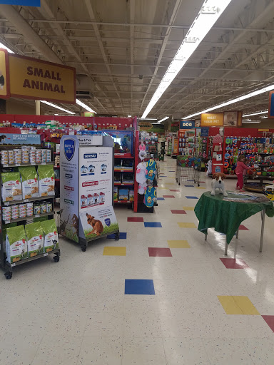 Pet Supply Store «Petco Animal Supplies», reviews and photos, 1090 Fort Union Blvd, Midvale, UT 84047, USA