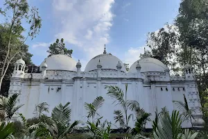 Chandamari Masjid image