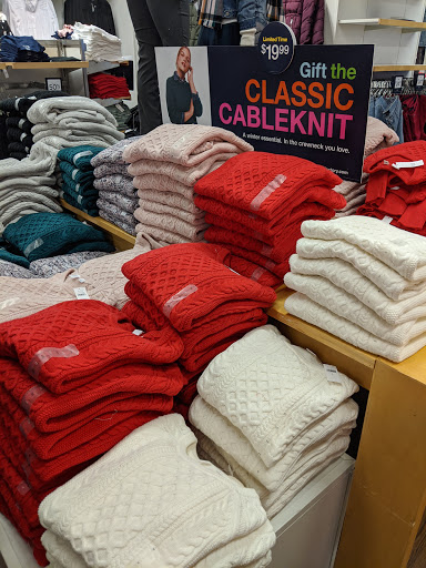 Clothing Store «Gap Outlet», reviews and photos, 250 N Plainfield Rd, West Lebanon, NH 03784, USA