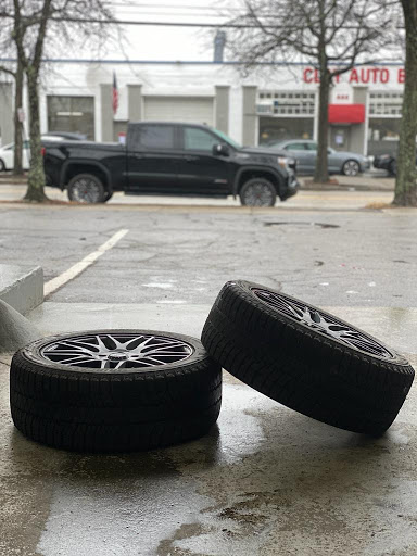 Auto Repair Shop «Pleasant Car Care», reviews and photos, 441 Watertown St, Newton, MA 02458, USA