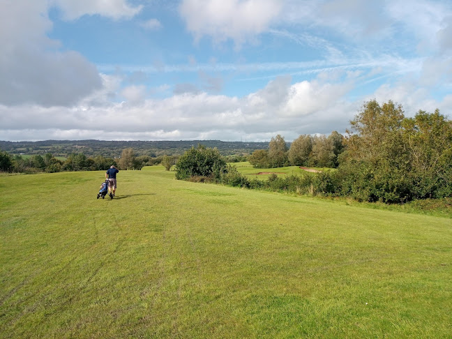 Reviews of Glyn Abbey Golf Club in Wrexham - Golf club