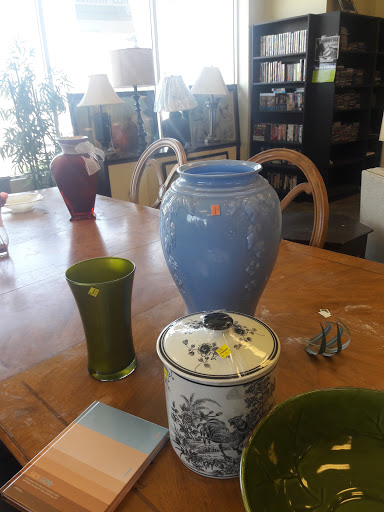 Thrift Store «Goodwill Store & Donation Center», reviews and photos