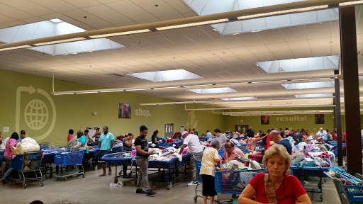 Store «Goodwill Store and Buy the Pound Outlet», reviews and photos