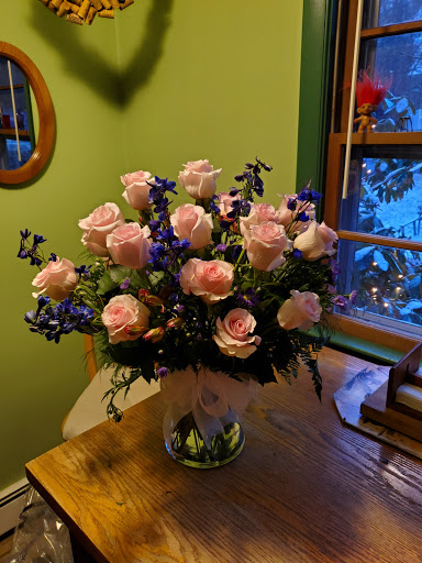 Florist «The Art of flowers by Bonnie», reviews and photos, 200 Great Rd, Bedford, MA 01730, USA