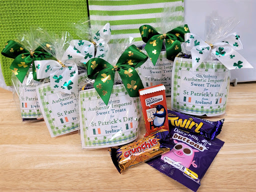 Gift Basket Store «Goldenberry Gifts & Gourmet», reviews and photos, 149 Cherry St, New Canaan, CT 06840, USA