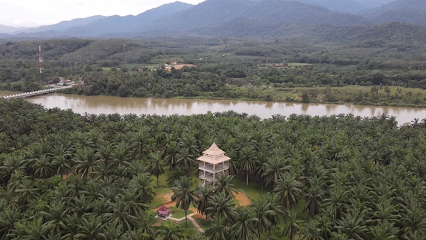 Dataran Taman Kota Tampan Lenggong Perak