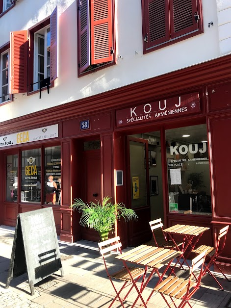 KOUJ à Bayonne (Pyrénées-Atlantiques 64)
