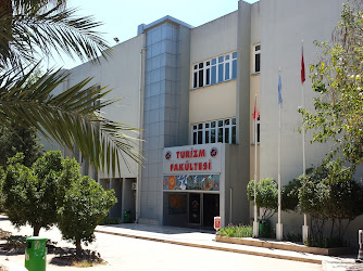 Akdeniz Üniversitesi Turizm Fakültesi