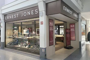 Ernest Jones image