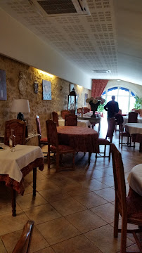 Atmosphère du Restaurant L'un des sens à Villefranche-de-Lonchat - n°18