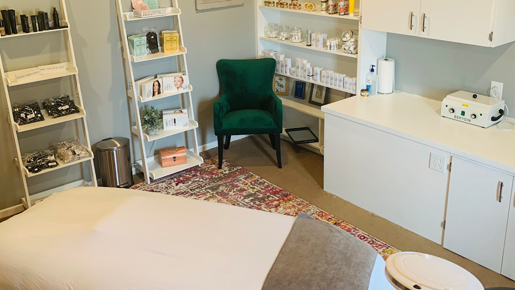 Liv Lux Esthetics 68467