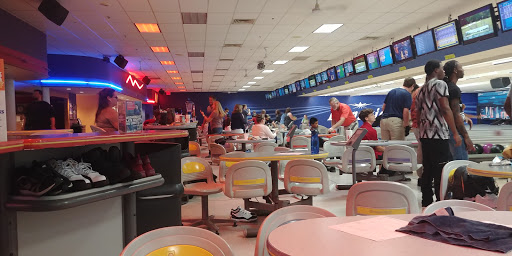 Bowling Alley «Brunswick Wekiva Lanes», reviews and photos, 2160 E Semoran Blvd, Apopka, FL 32703, USA