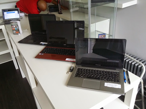 Computer Repair Service «Computer Answers», reviews and photos, 455 Graham Ave, Brooklyn, NY 11222, USA