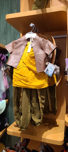 Toy Store «Disney Store», reviews and photos, 3401 Dale Rd, Modesto, CA 95356, USA