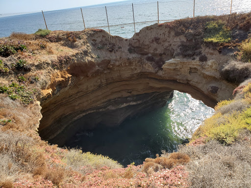 Luscomb's Point, Sunset Cliffs Blvd, San Diego, CA 92107