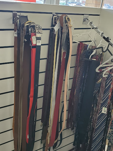 Thrift Store «Stone Soup Thrift Shop», reviews and photos, 950 3rd St # 120, St Paul Park, MN 55071, USA