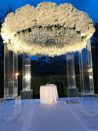 Wedding Planner «The Event Bar - Invitations, Wedding & Event Planner Los Angeles», reviews and photos, 18663 Ventura Blvd #120, Tarzana, CA 91356, USA