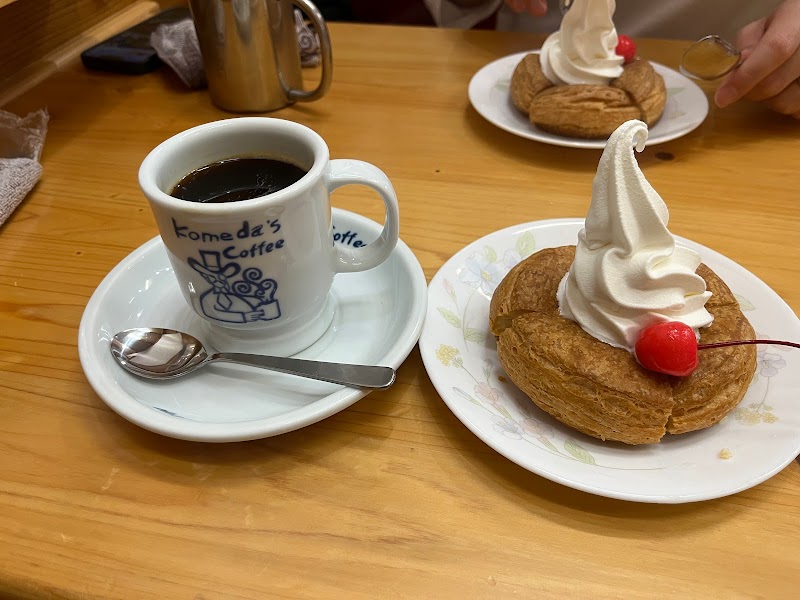 コメダ珈琲店 寒川店