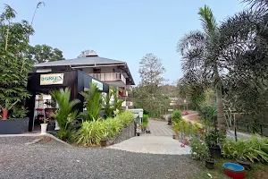 ATHIRAPPILLY GREENLAND RESORT image
