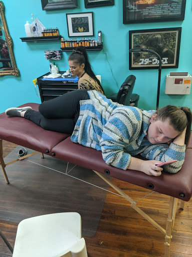 Tattoo Shop «Ink and Iron Tattoo Parlour and Gallery», reviews and photos, 1505 Adams St, Toledo, OH 43604, USA