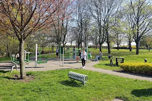 Tadeusz Mazowiecki Park in Poznań image