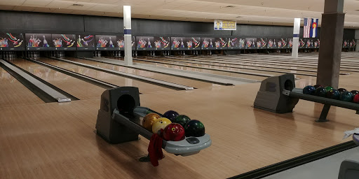 Bowling Alley «Coal Creek Bowling Center», reviews and photos, 1455 Coal Creek Dr, Lafayette, CO 80026, USA