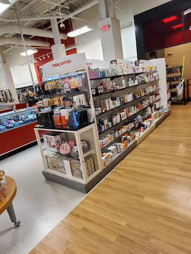 Shopping Mall «Westfield Meriden», reviews and photos, 470 Lewis Ave, Meriden, CT 06451, USA