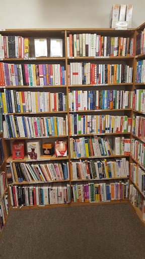Book Store «Half Price Books», reviews and photos, 4027 Tacoma Mall Blvd, Tacoma, WA 98409, USA