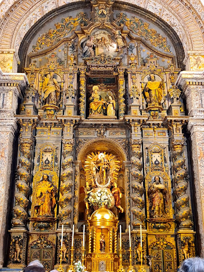 Convento de Santa Ana / Monjas Carmelitas de la Antigua Observancia