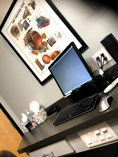 Eye Care Center «Valley Eyecare Center», reviews and photos, 3050 N 44th St, Phoenix, AZ 85018, USA