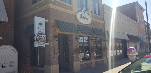 Coffee Shop «Habitue Coffeehouse and Cakes to Remember», reviews and photos, 108 Central Ave NW, Le Mars, IA 51031, USA