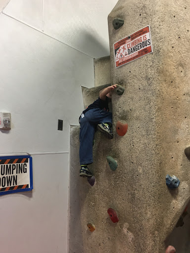 Rock Climbing Gym «inSPIRE Rock Indoor Climbing & Team Building Center», reviews and photos, 403 E Louetta Rd, Spring, TX 77373, USA